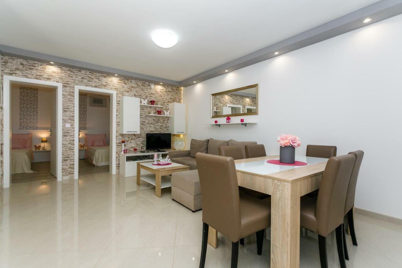 Apartman Brajutovci 26 Kornić Dış mekan fotoğraf